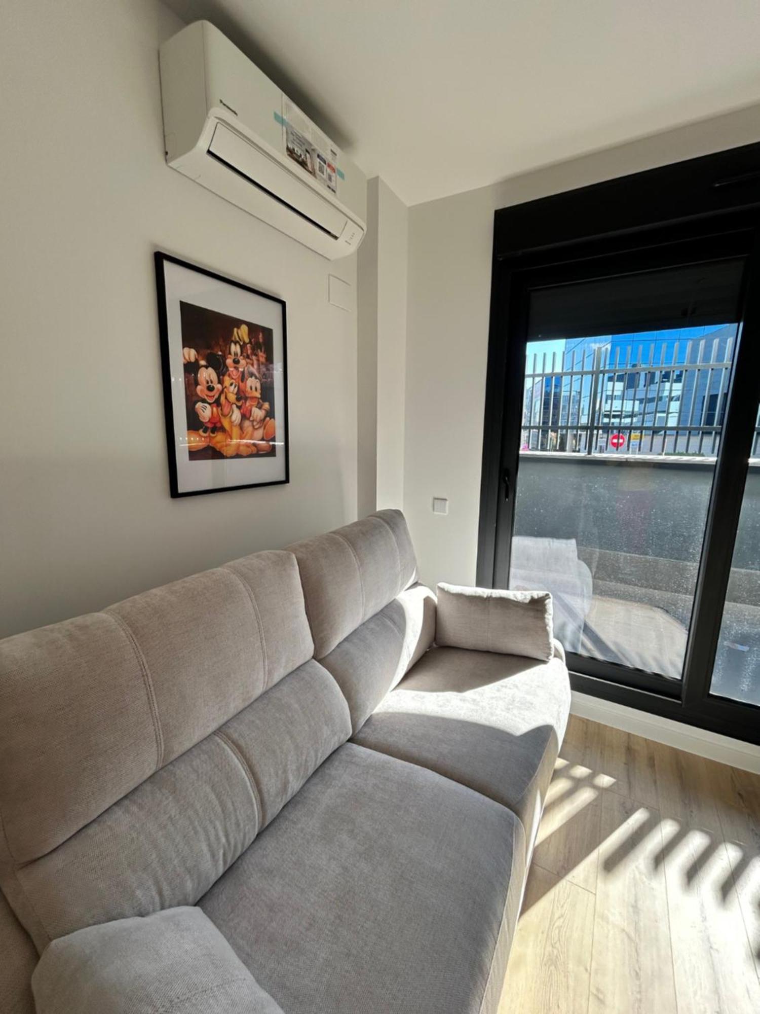 Estudios Homer Y Disney Con Piscina Climatizada, Piscina Exterior,Gimnasio, Coworking, Padel,Netflix Y Wifi Gratis ซานเซบัสเตียน เดลอส เรเยส ภายนอก รูปภาพ